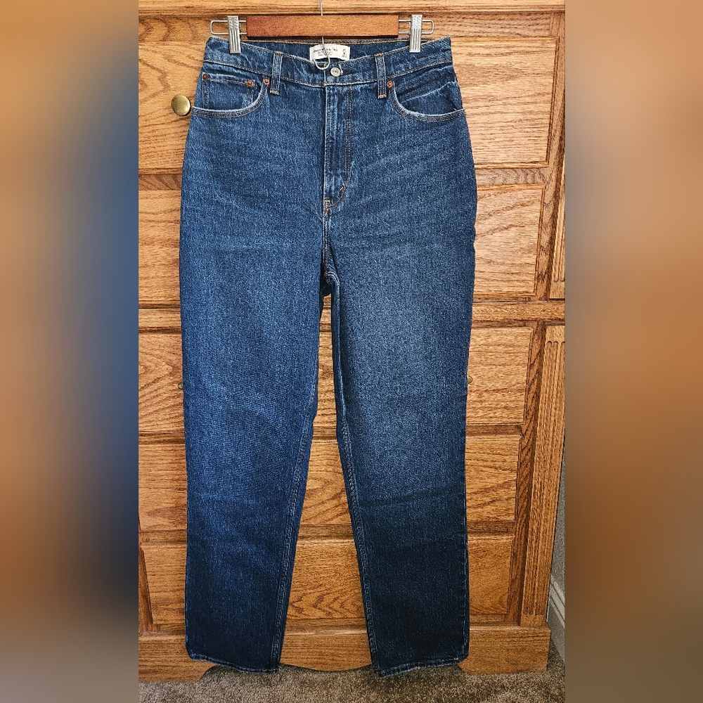 Abercrombie & Fitch 90's Straight Ultra High Rise Jeans